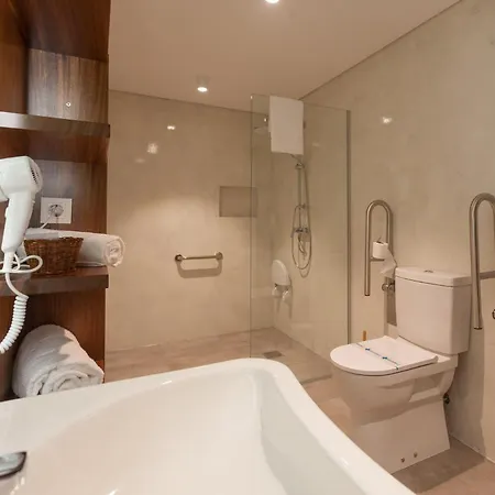 Casa Dos Romeiros * Santa Bárbara