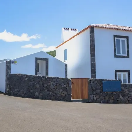 Casa Dos Romeiros Farm stay